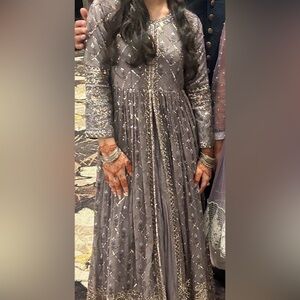 Elegant Brown and Gold Pakistani / Indian